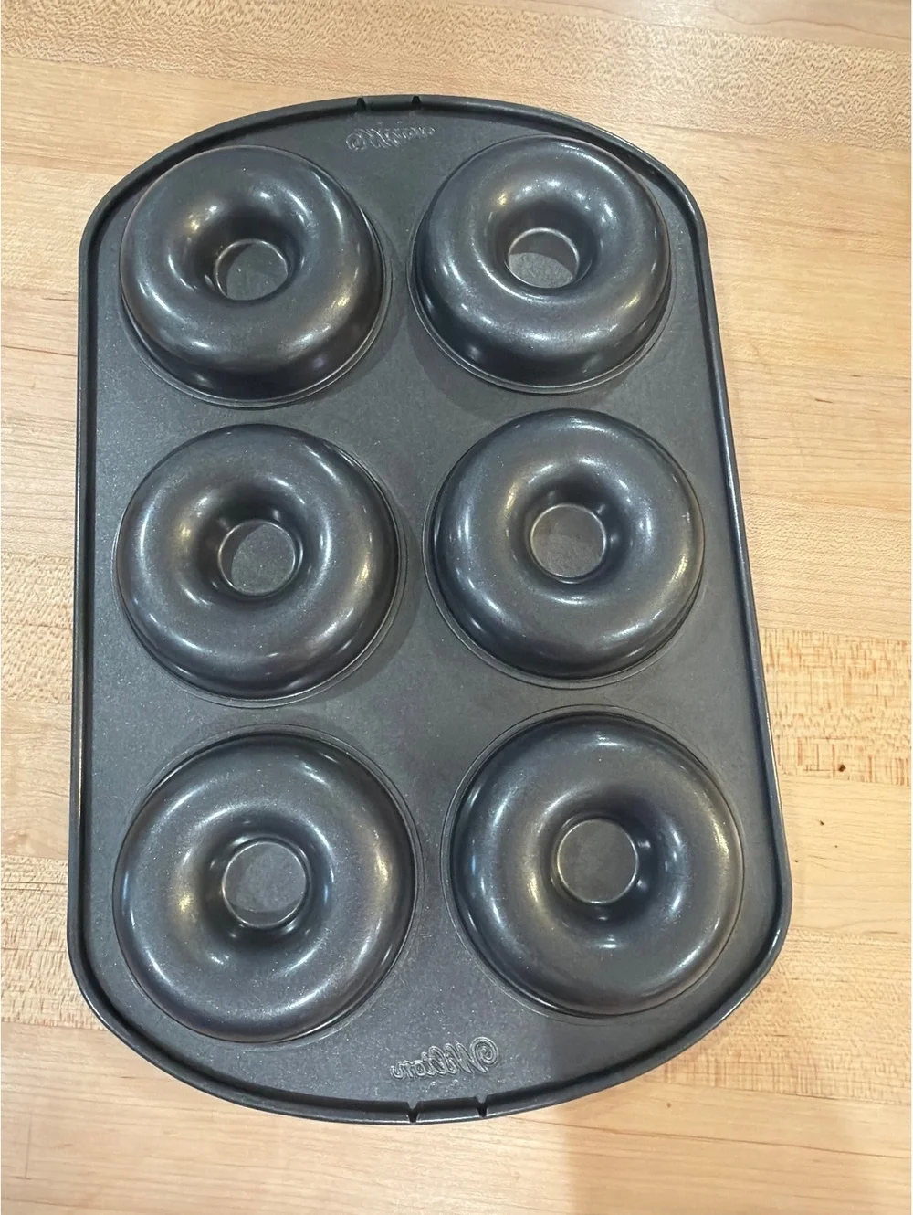 Wilton Nonstick Donut Pan, 6-Cavity set of 2